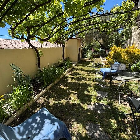 Evasion En Provence Bas De Villa Avec Jardin & Vignes, Soleil & Fraicheur Mirabeau Zewnętrze zdjęcie